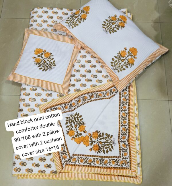Block Print Comforter With 2 Pillows+2 Cushions