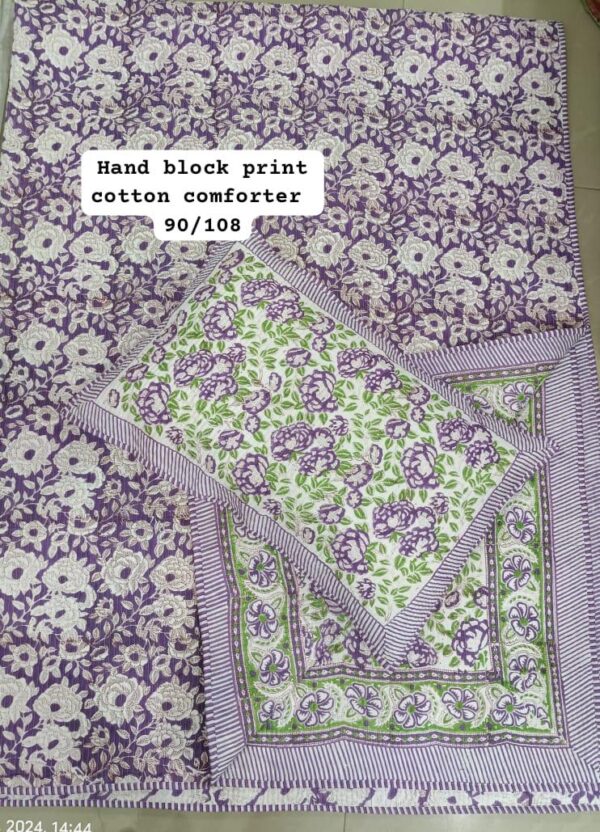 Block Print Comforter With 2 Pillows