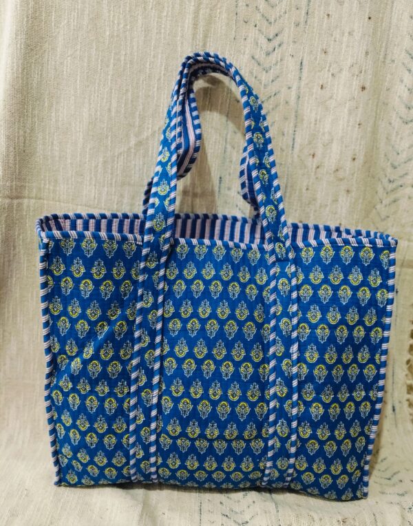 Jaipuri Print Cotton Quilted Tote Bag With Zip