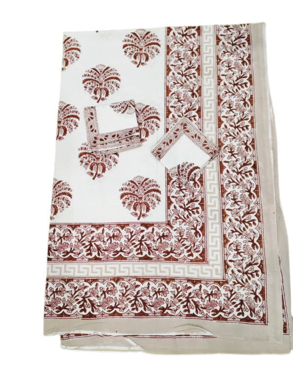 Block Print Table Cover With Six Napkins