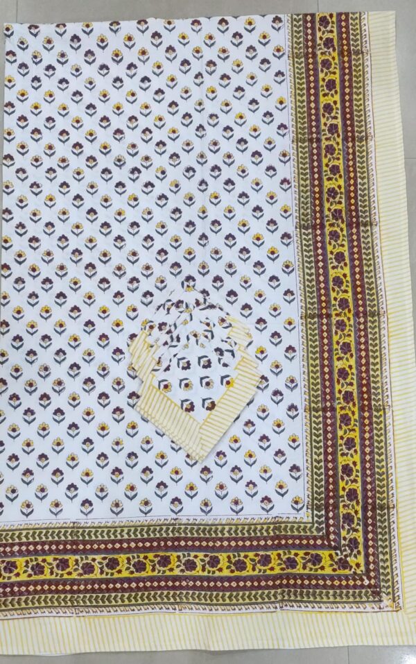 Block Print Table Cover With Six Napkins