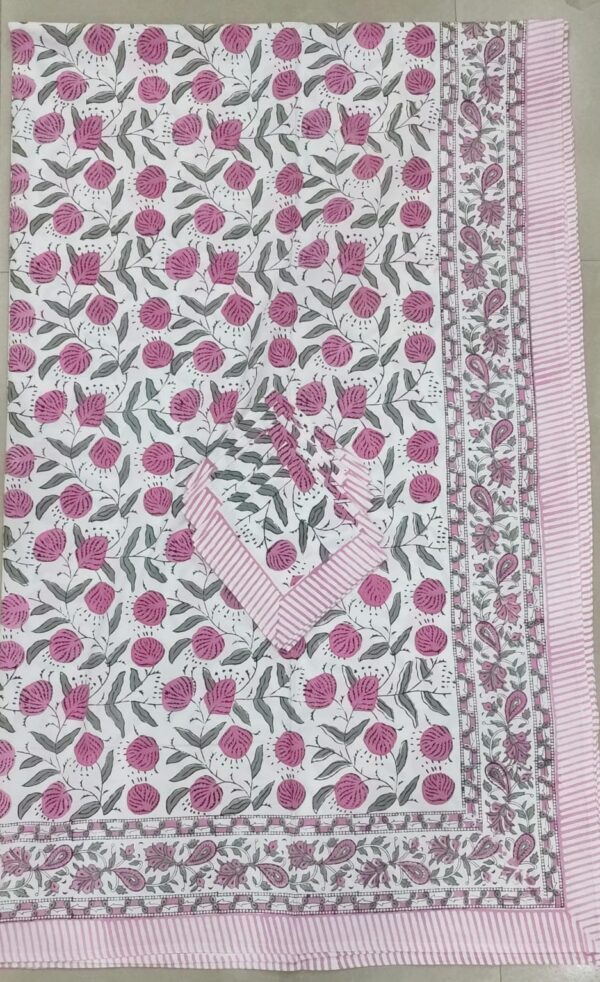 Block Print Table Cover With Six Napkins