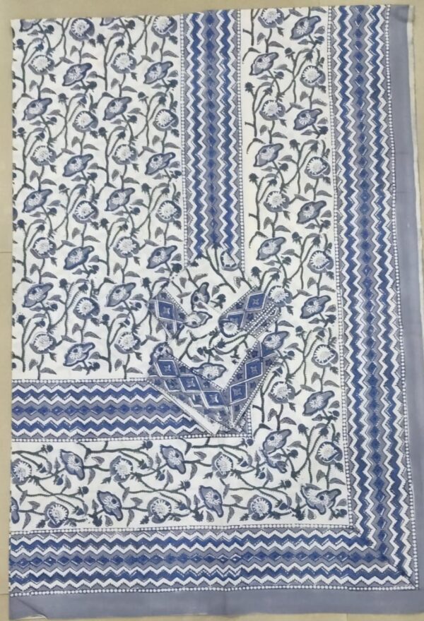 Block Print Table Cover With Six Napkins
