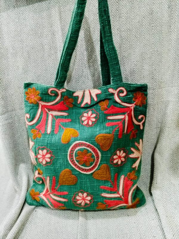 Suzani Tnt tote Bag