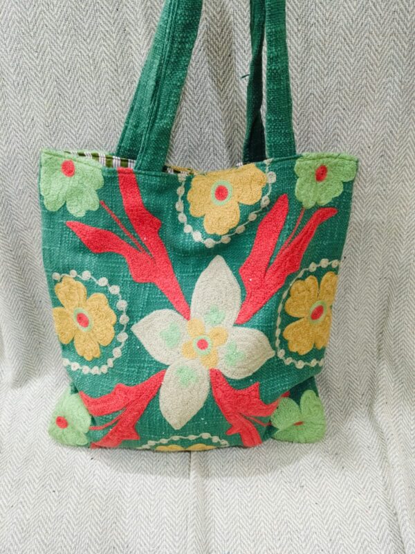 Suzani Tnt tote Bag