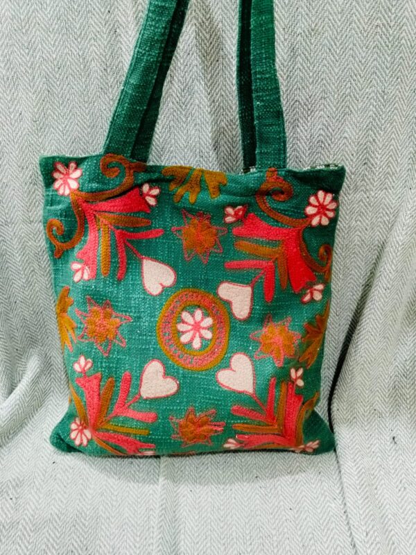 Suzani Tnt tote Bag