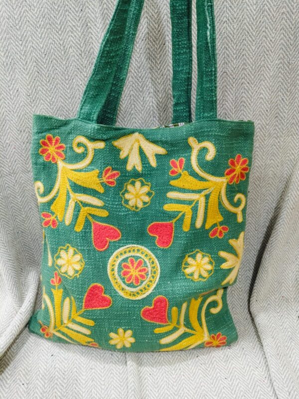 Suzani Tnt tote Bag