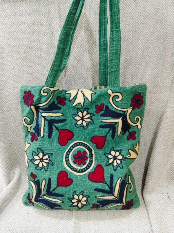 Suzani Tnt tote Bag