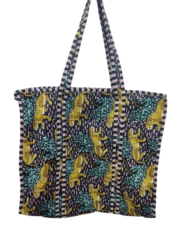Jaipuri Print Cotton Quilted Tote Bag With Zip