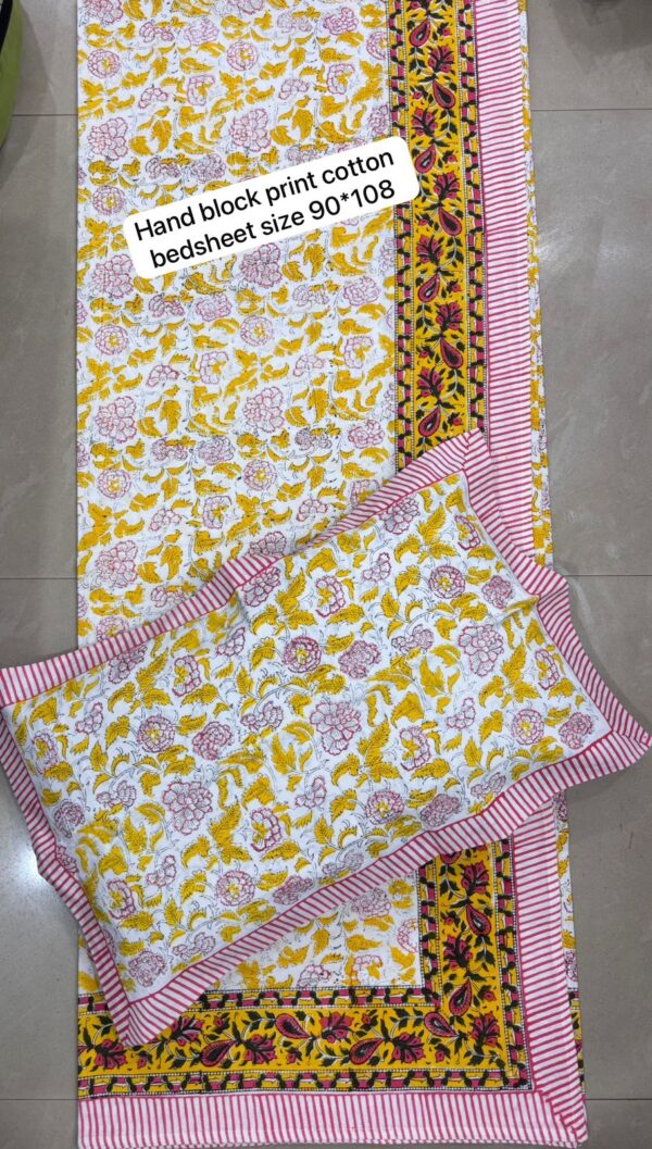 Block Print Bedsheet With 2 Pillow