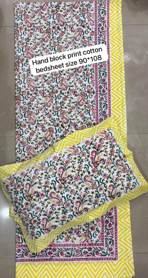 Block Print Bedsheet With 2 Pillow