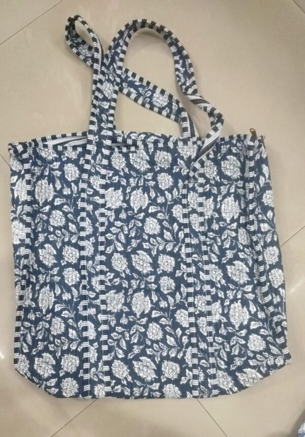 Jaipuri Print Cotton Quilted Tote Bag With Zip