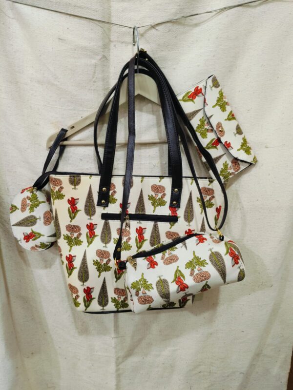 Jaipuri Printed Cotton 4pes Bag Set
