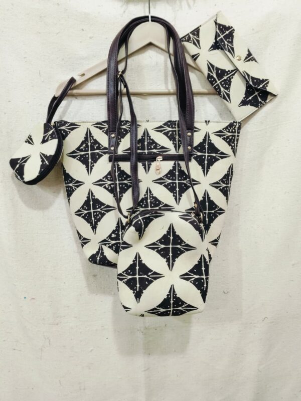 Jaipuri Printed Cotton 4pes Bag Set