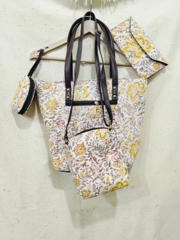 Jaipuri Printed Cotton 4pes Bag Set