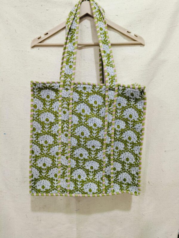 Jaipuri Print Cotton Quilted Tote Bag With Zip